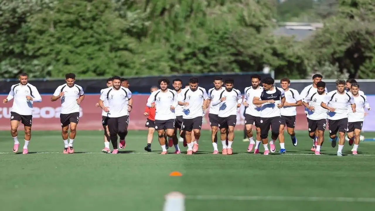 منتخب مصر ينطلق في تحضيراته لمواجهة نيوزيلندا بكأس العالم بفانكوفر